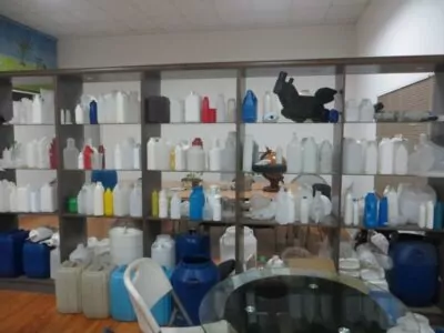 Екструзійно-видувні машини LESHAN для видуву каністр на 15 літрів — изображение 9